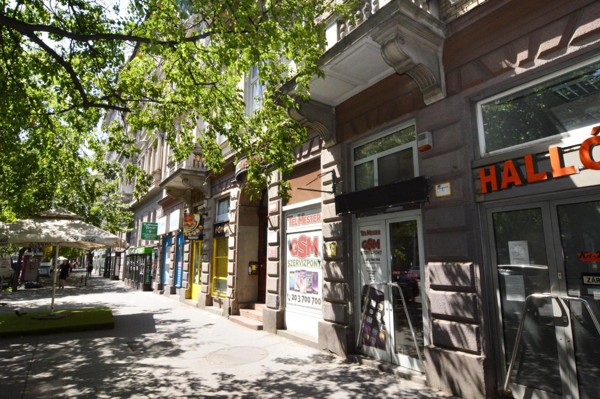 Little Americas East Coast Apartment 布达佩斯 外观 照片